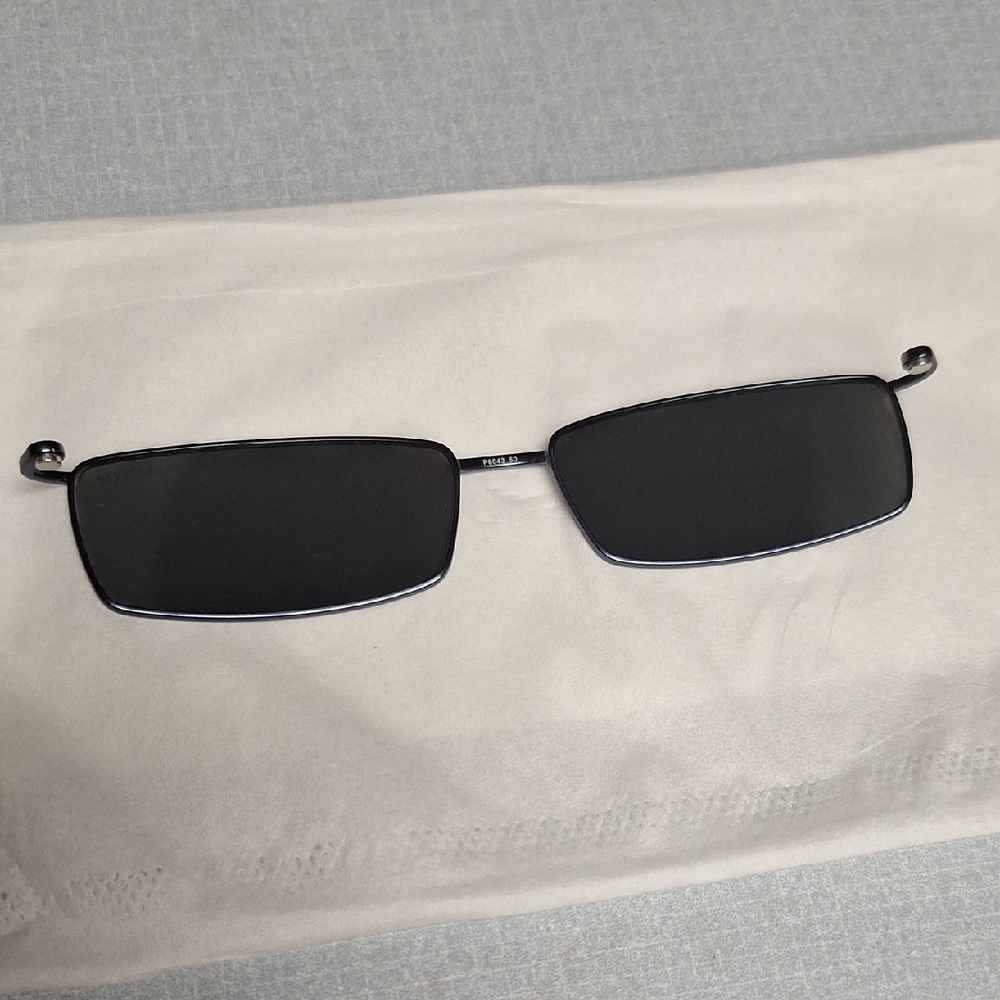 Black Rectangular Sunglasses - image 2